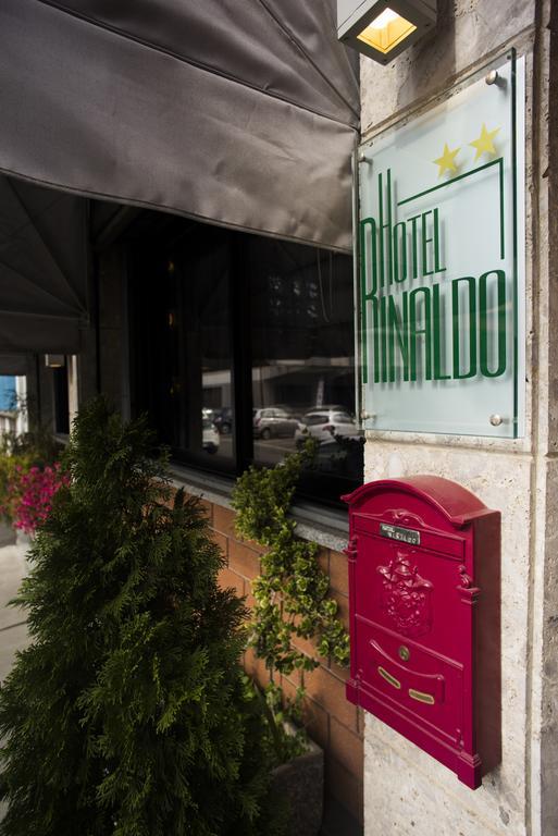 Hotel & Apartments Rinaldo بورجومانارو المظهر الخارجي الصورة
